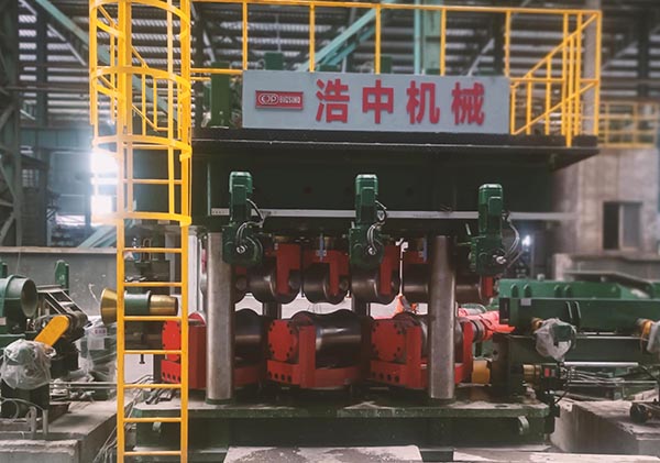 九輥矯直機